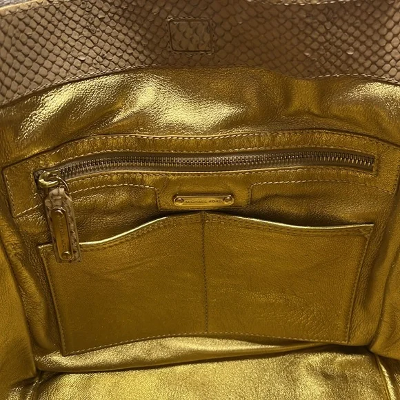 MICHAEL KORS SKORPIOS SHOPPER *Rare find - Picture 10 of 17